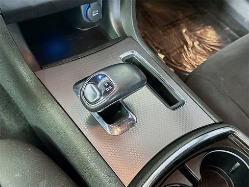 Used 2013 Dodge Charger SXT w/ Rallye Appearance Group image 18