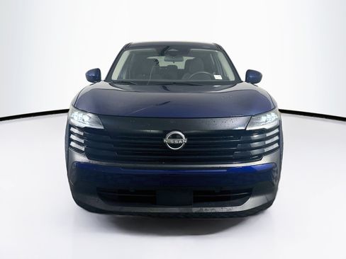 Used 2025 Nissan Kicks SV FWD image 2