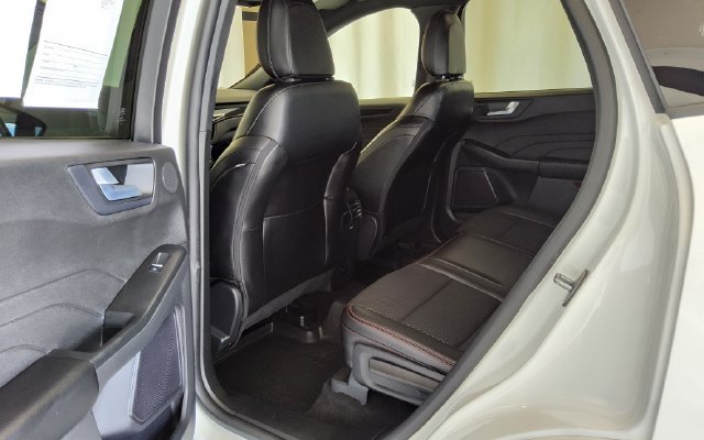 Used 2024 Ford Escape ST-Line Select w/ Tech Pack #2 AWD/4WD image 13