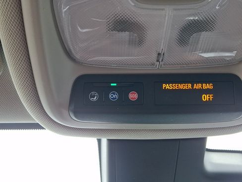 Certified 2025 Buick Encore GX Avenir w/ Avenir Technology Package FWD image 26