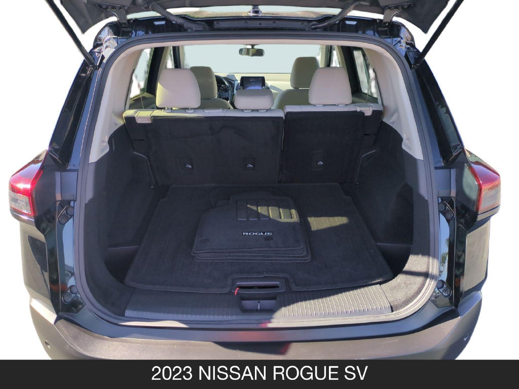 Used 2023 Nissan Rogue SV FWD image 23
