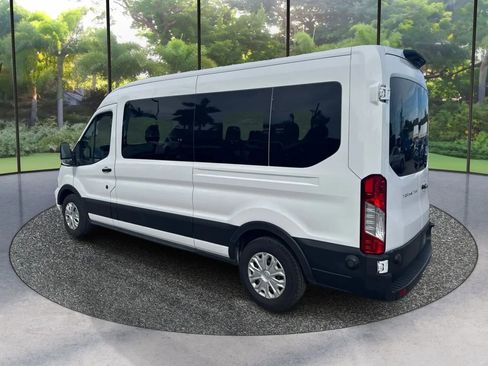 Used 2024 Ford Transit 350 XLT RWD image 7