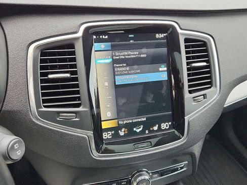 Used 2021 Volvo XC90 T5 Momentum w/ Climate Package image 15