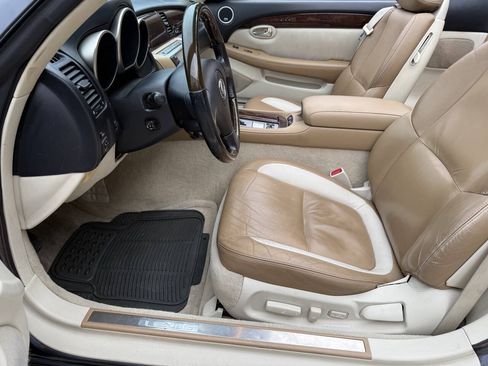 Used 2008 Lexus SC 430 Convertible RWD image 21