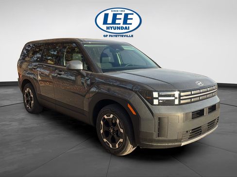 New 2026 Hyundai Santa Fe SE image 1