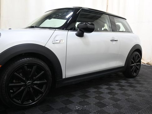 Used 2021 MINI Cooper S FWD image 8