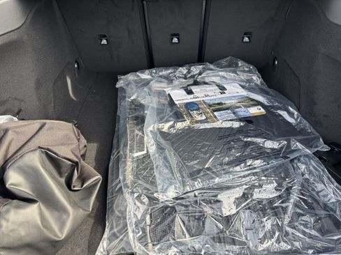 Used 2026 BMW i4 xDrive40i image 35