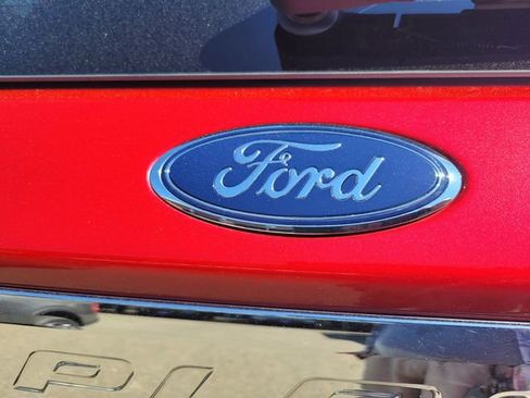 Certified 2023 Ford Explorer XLT w/ Equipment Group 202A image 7