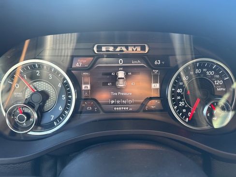 Used 2021 RAM 1500 Big Horn image 17