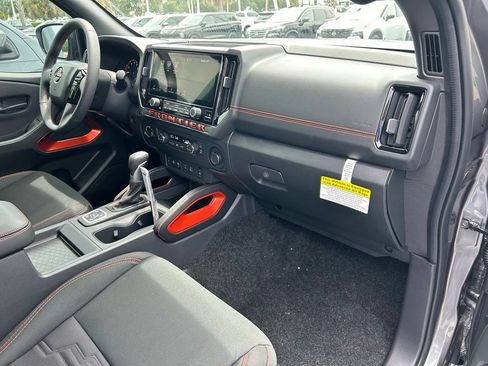 New 2026 Nissan Frontier PRO-4X w/ Tow Package AWD/4WD image 41