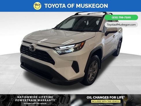 New 2025 Toyota RAV4 XLE w/ Convenience Package image 3