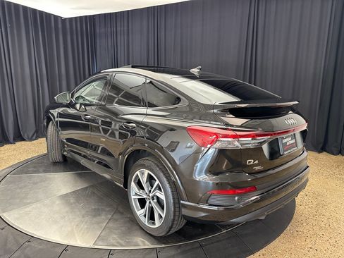 Used 2024 Audi Q4 e-tron Premium w/ Convenience Package image 6