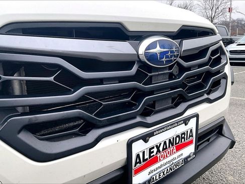 Used 2024 Subaru Crosstrek 2.0i Premium image 28