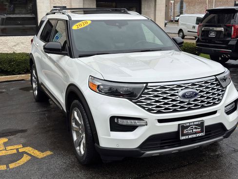 Used 2020 Ford Explorer Platinum w/ Premium Technology Package AWD/4WD image 11