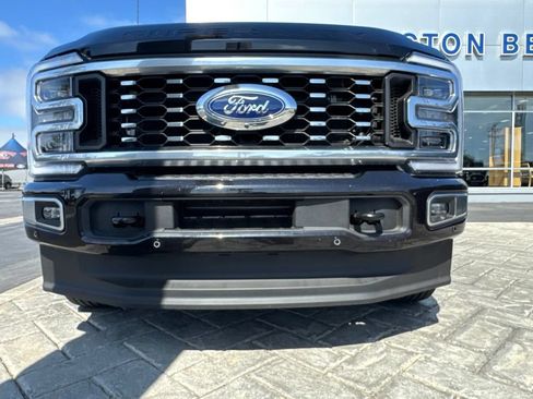 Used 2025 Ford F350 Platinum w/ Platinum Plus Package AWD/4WD image 28