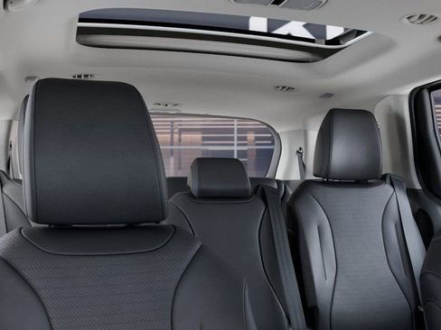 New 2026 Kia Carnival SX Prestige FWD image 27