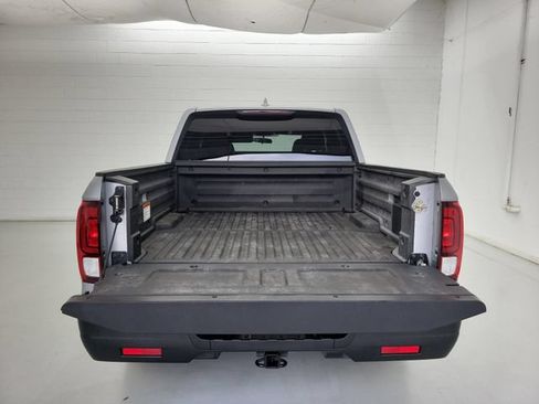 Used 2019 Honda Ridgeline RT image 10
