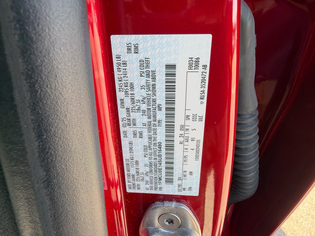 Used 2025 Ford Escape SE w/ PHEV Premium Package FWD image 14