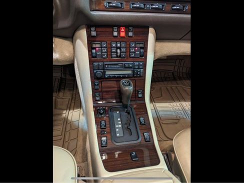 Used 1995 Mercedes-Benz S 320 image 10