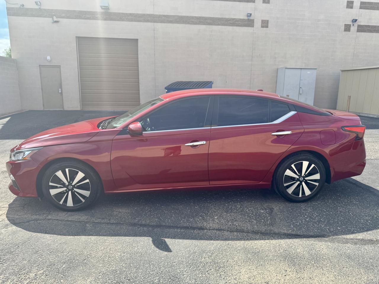 Used 2021 Nissan Altima 2.5 SV FWD image 4