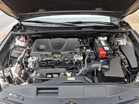 Used 2022 Toyota Camry SE w/ Carpet Mat Package (TMS) FWD image 27