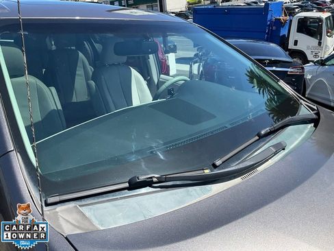 Used 2014 Toyota Sienna XLE image 75