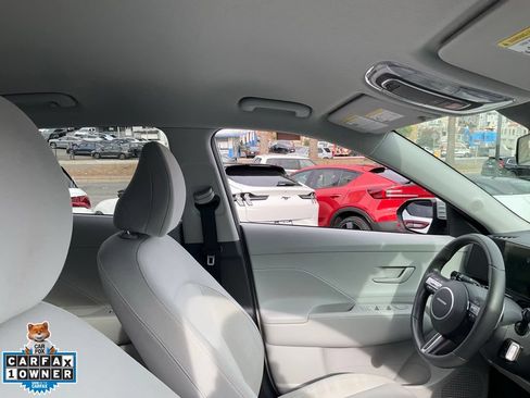 Used 2024 Hyundai Kona SEL FWD image 60