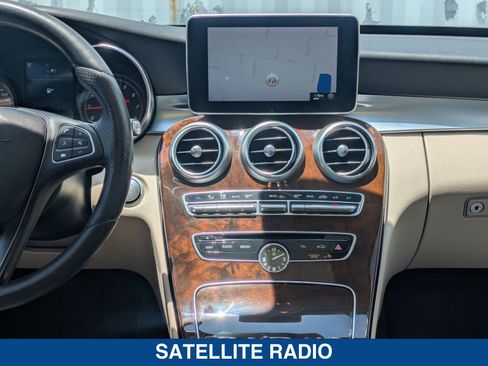 Used 2016 Mercedes-Benz C 300 4MATIC Sedan image 17