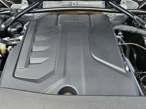 Used 2025 Audi Q5 Premium w/ Convenience Package AWD/4WD image 23