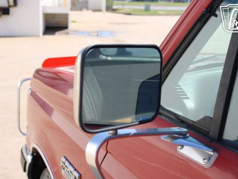 Used 1991 Ford F250 2WD Regular Cab image 38