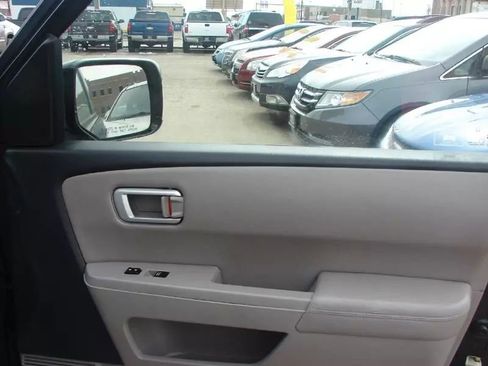 Used 2009 Honda Pilot Touring image 22