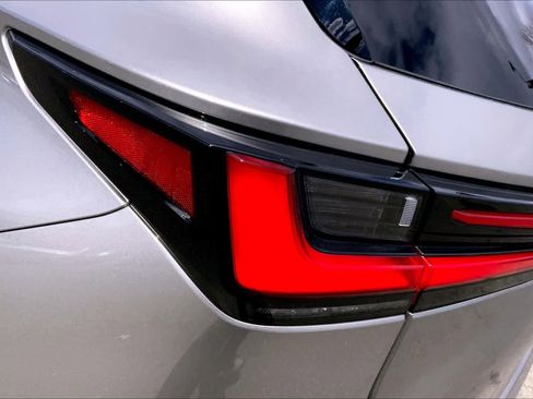 Used 2025 Lexus NX 350 AWD w/ Cold Area Package image 29