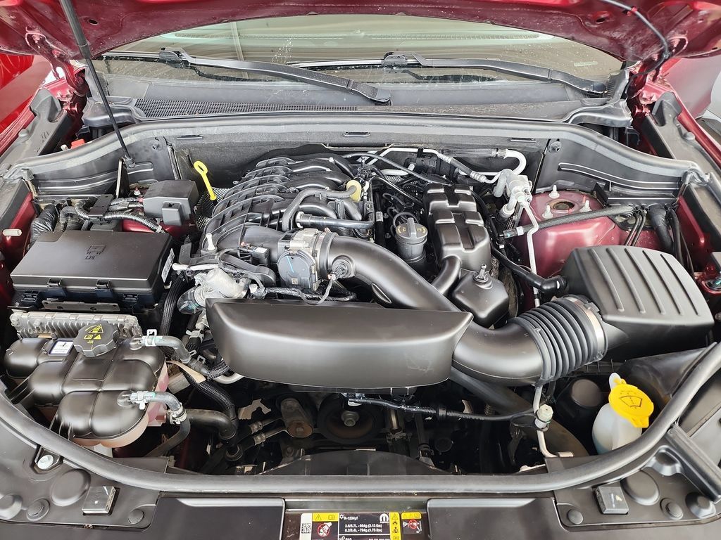 Used 2024 Dodge Durango GT AWD/4WD image 42