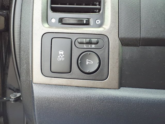 Used 2011 Honda CR-V EX image 17