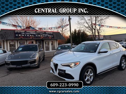 Used 2019 Alfa Romeo Stelvio AWD image 1
