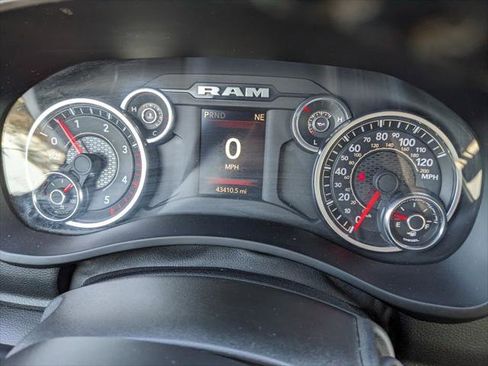 Certified 2024 RAM 2500 Big Horn image 28