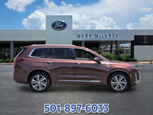 Used 2022 Cadillac XT6 Premium Luxury FWD image 6