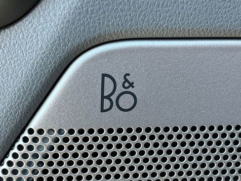 New 2025 Ford F150 Lightning Flash image 19