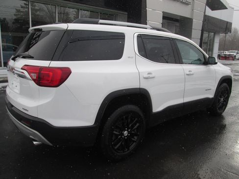 Used 2019 GMC Acadia SLT image 5