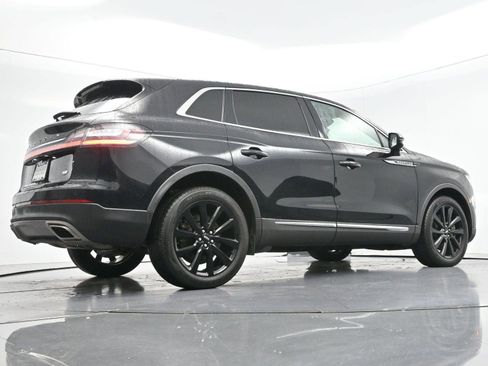 Used 2022 Lincoln Nautilus Reserve w/ Monochromatic Package AWD/4WD image 47