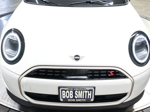 Used 2026 MINI Cooper S FWD image 10