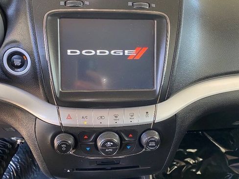Used 2019 Dodge Journey GT AWD/4WD image 36