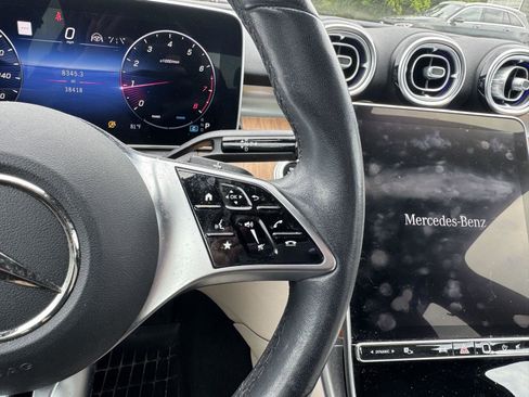 Used 2023 Mercedes-Benz C 300 4MATIC Sedan image 11