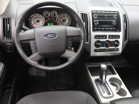 Used 2010 Ford Edge SEL image 13