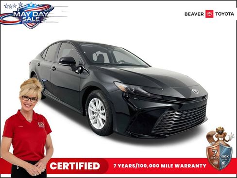 Used 2025 Toyota Camry LE FWD image 1