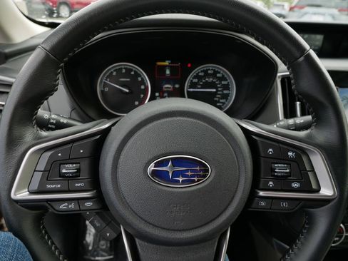 Used 2020 Subaru Forester Premium AWD/4WD image 25