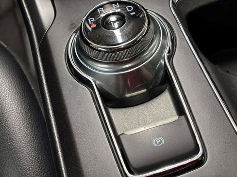 Used 2018 Ford Fusion SE w/ Equipment Group 601A image 34