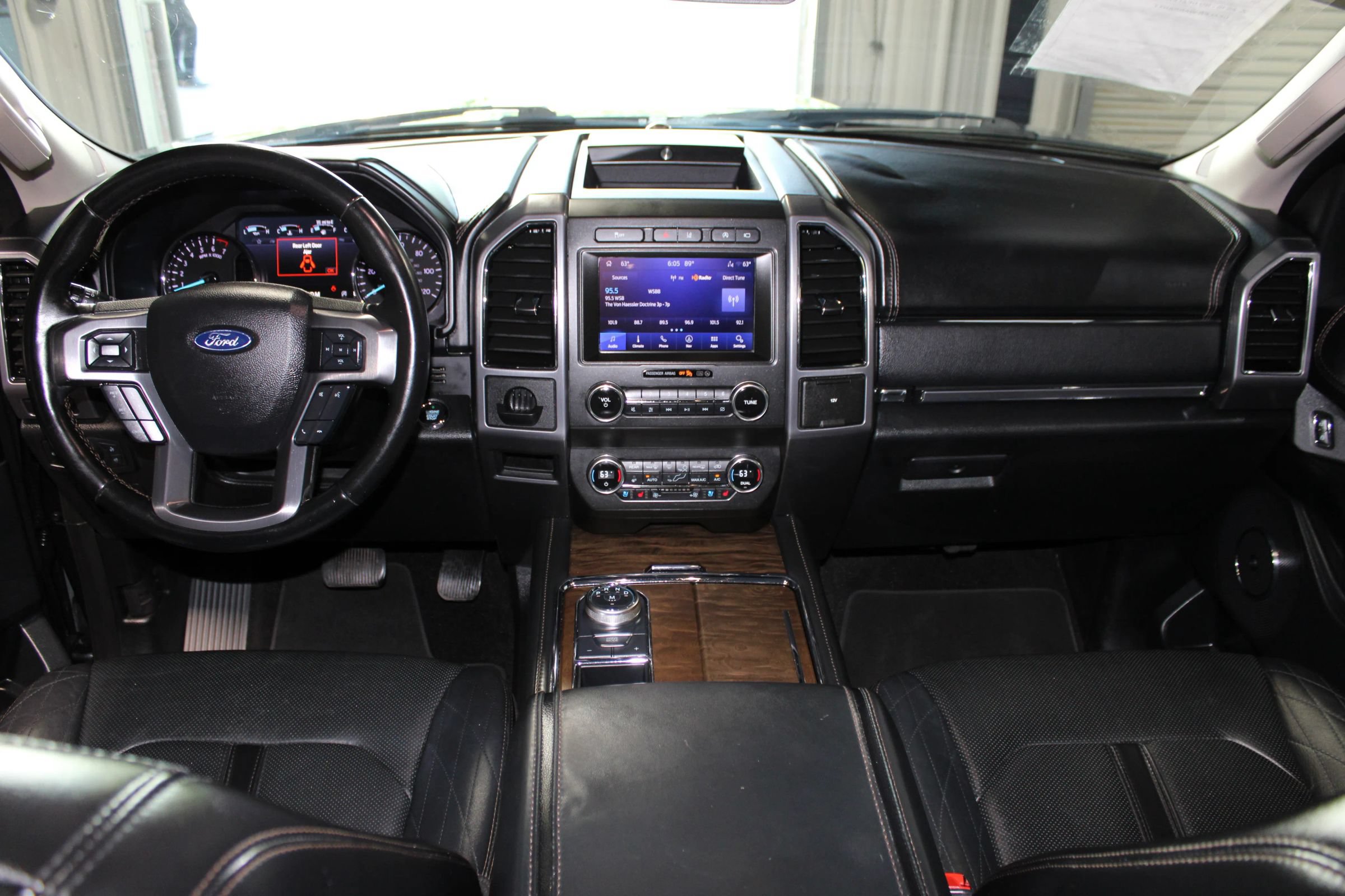 Used 2020 Ford Expedition Platinum RWD image 15