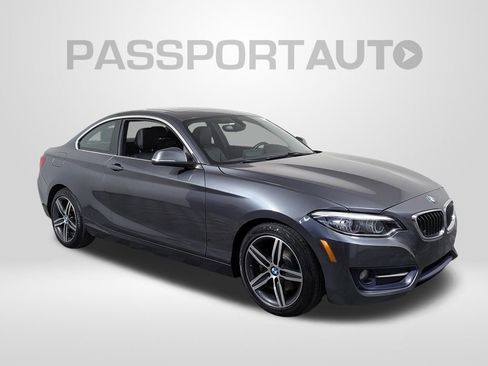 Used 2017 BMW 230i xDrive Coupe AWD/4WD image 9