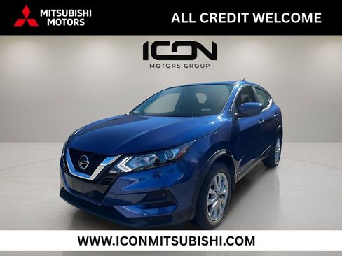 Used 2022 Nissan Rogue Sport S image 1